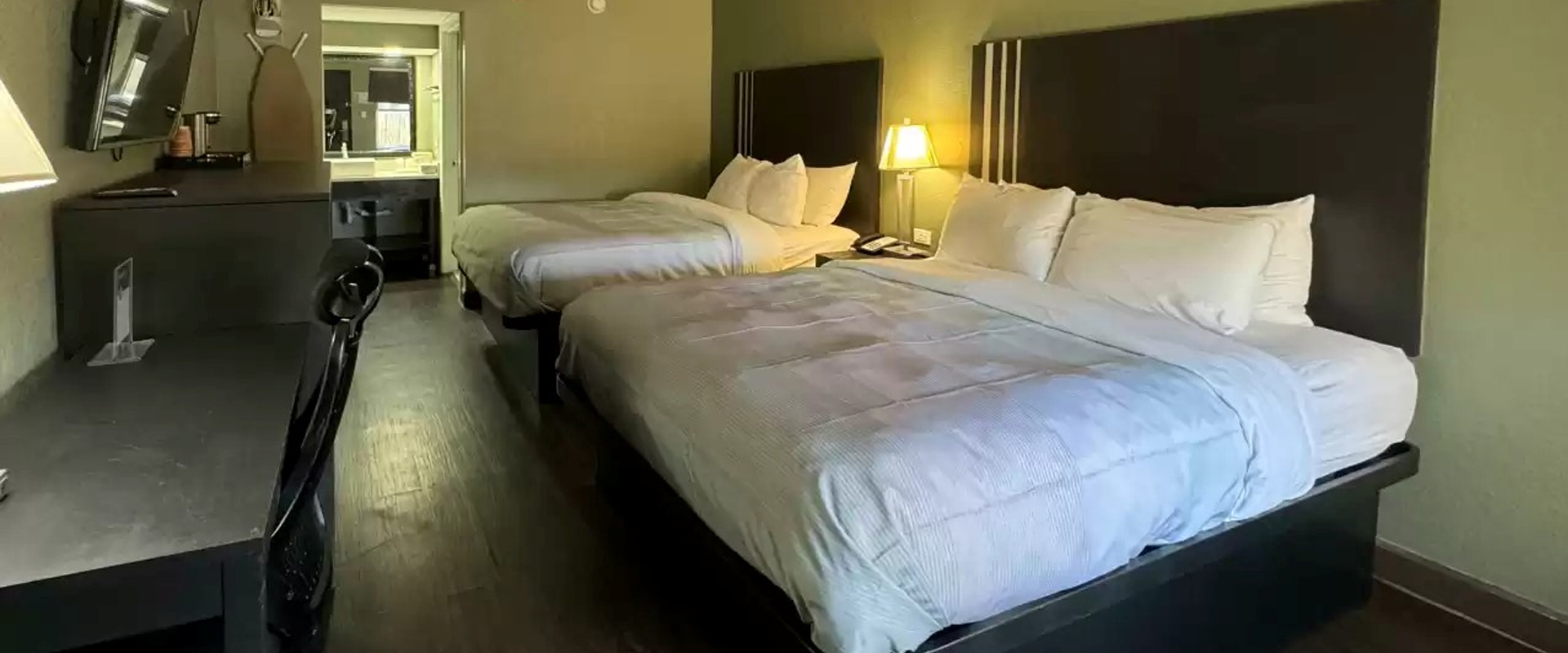 Standard King Room